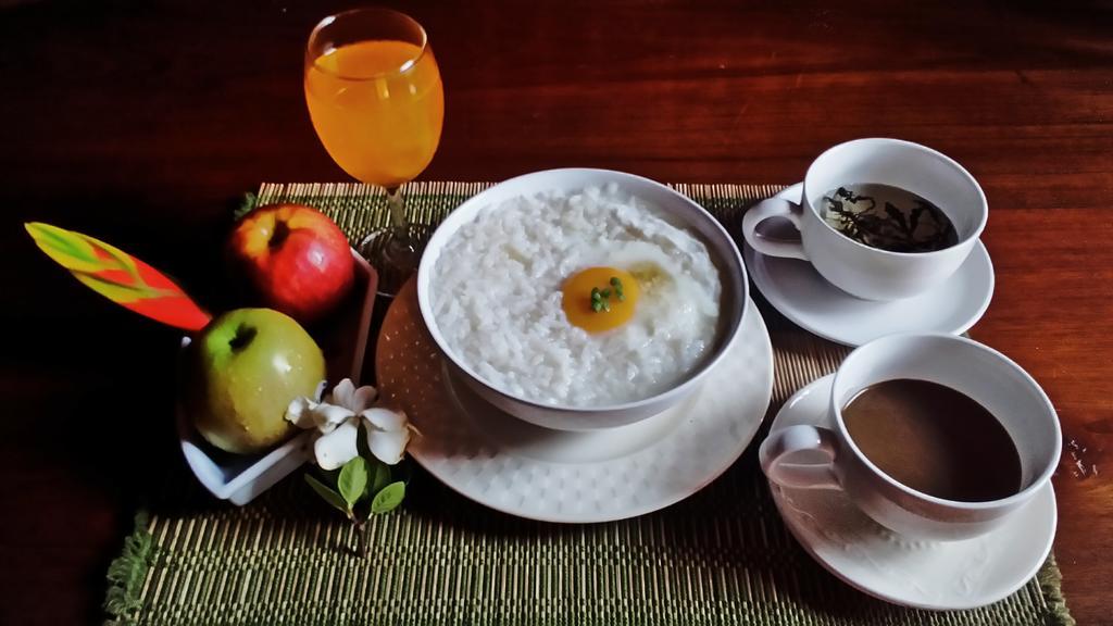The Local Story Resort Ban Mon Talaeng Екстериор снимка