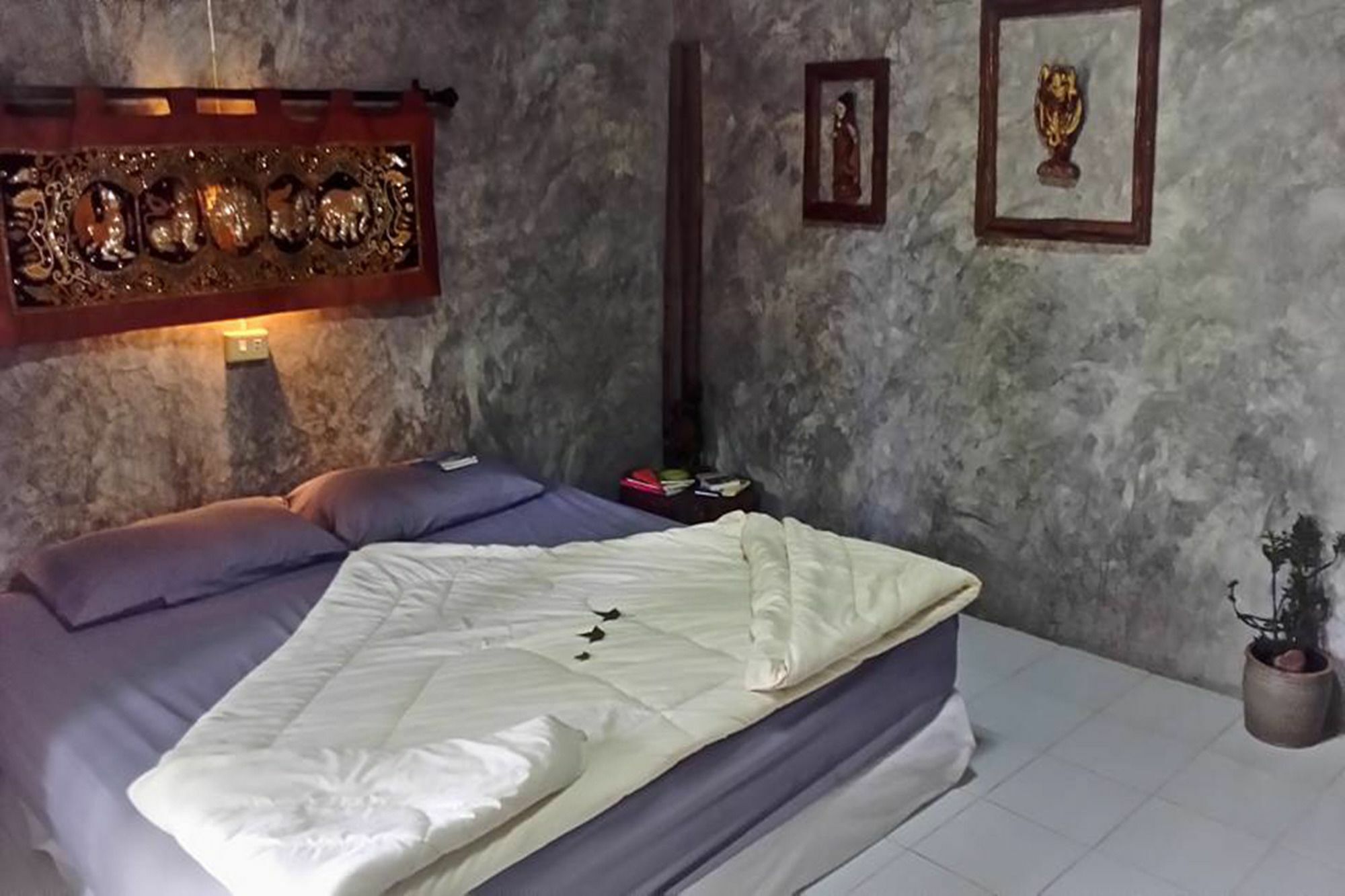 The Local Story Resort Ban Mon Talaeng Екстериор снимка